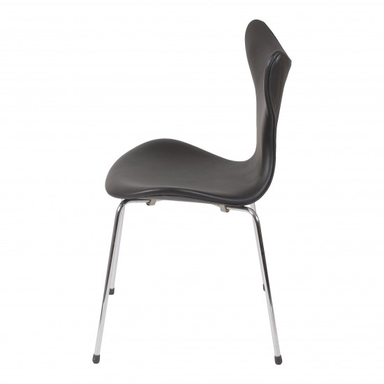 Arne Jacobsen Lily 3108 black classic leather